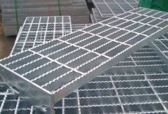 壓焊鋼格板噴漆前應(yīng)做什么準(zhǔn)備?